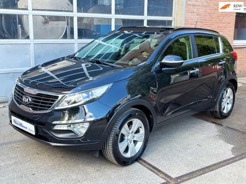Kia Sportage 1.6 GDI DynamicPlusLine,CAMERA,NAVI,PANO,CLIMAT,CRUISE,LMV,PDC
