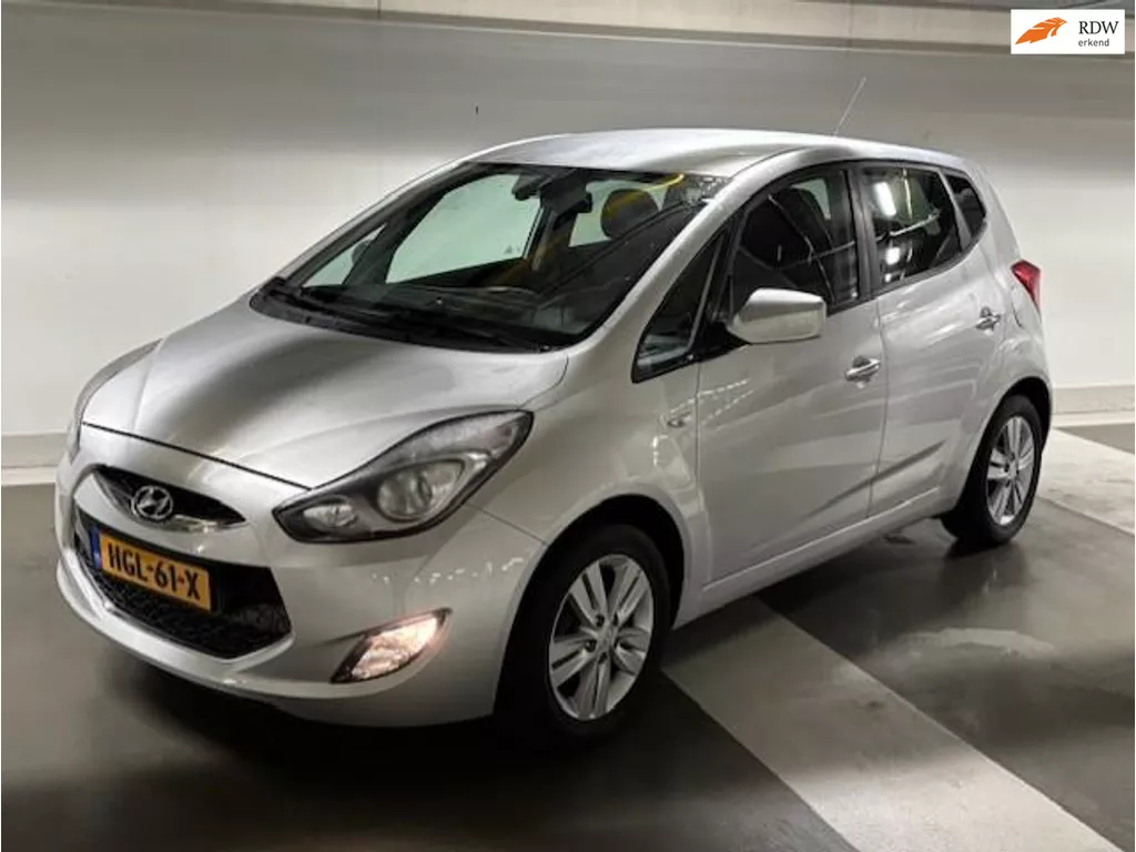 Hyundai IX20 1.6i i-Motion,LMV 16INCH,CLIMAT,STOEL VERW,